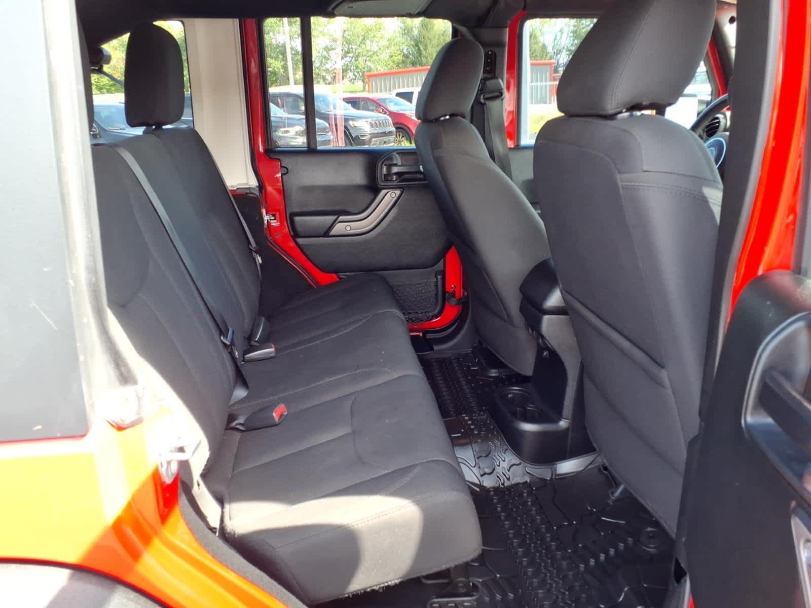 2017 Jeep Wrangler Unlimited Sport