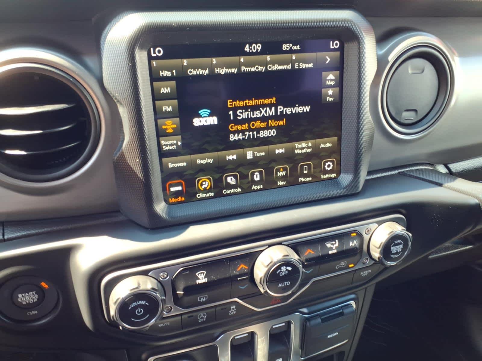 2022 Jeep Wrangler Sport S