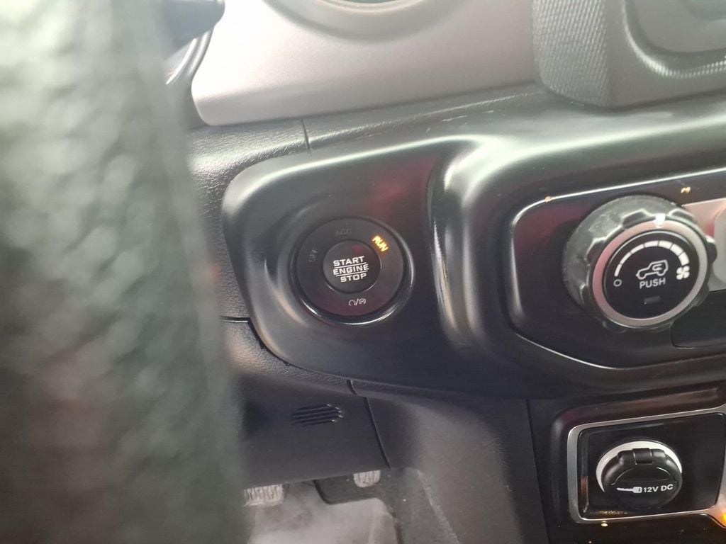 2022 Jeep Wrangler Willys