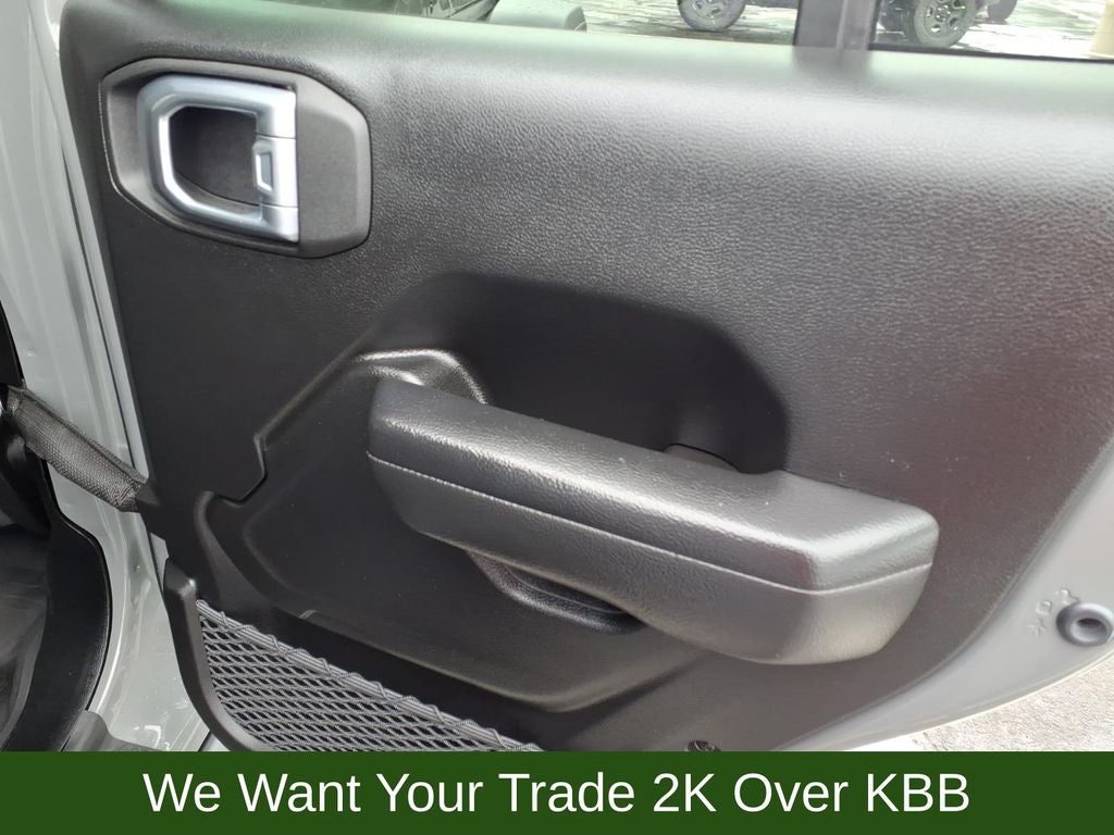 2023 Jeep Wrangler Base