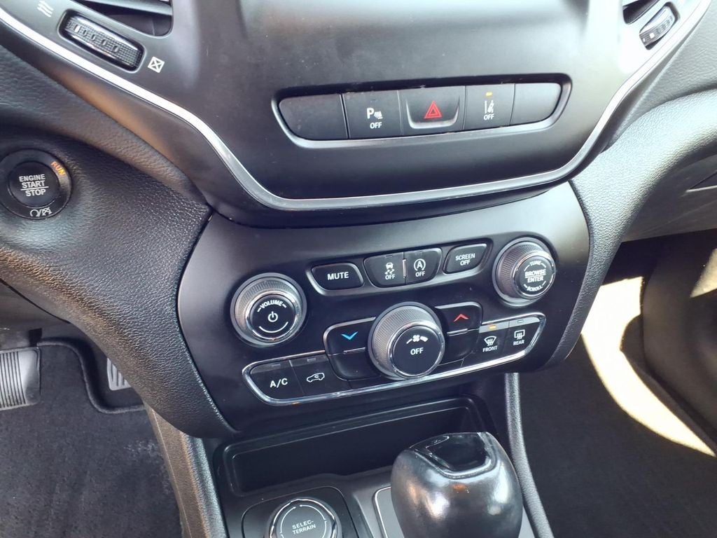 2021 Jeep Cherokee Altitude