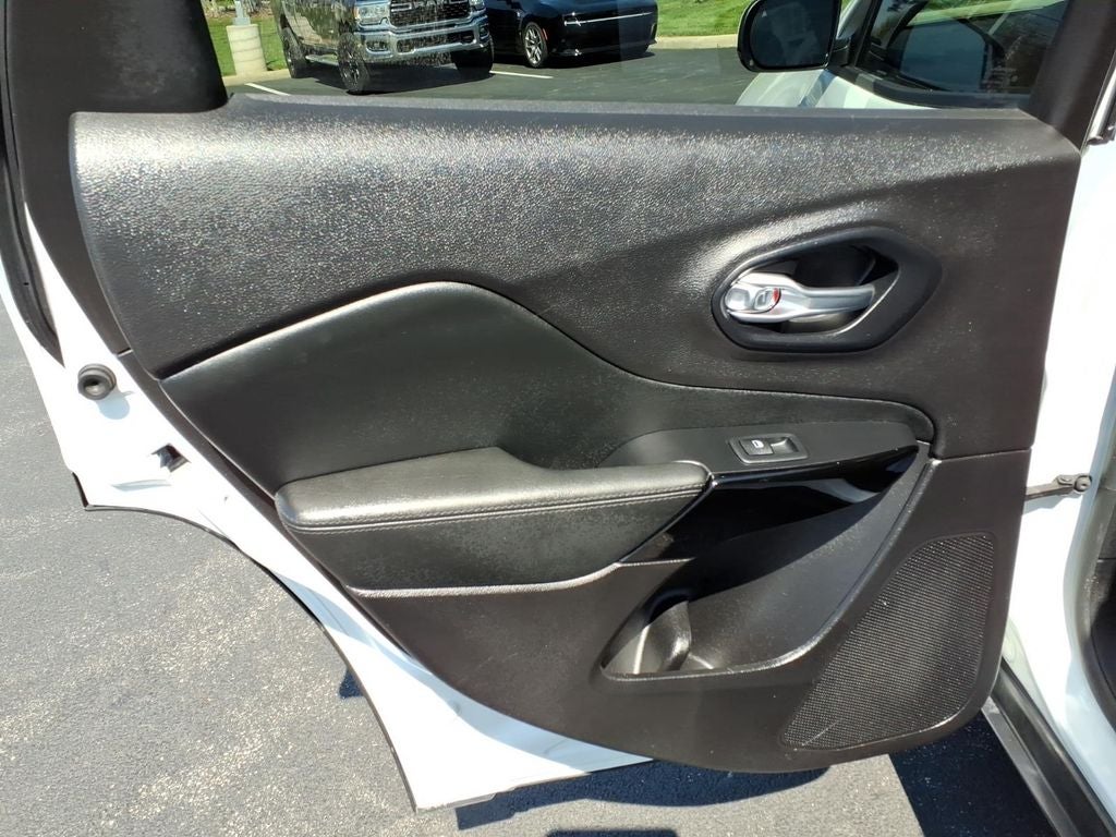 2021 Jeep Cherokee Altitude