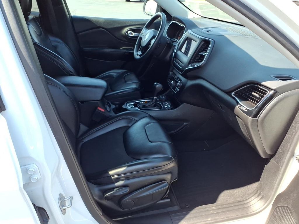 2021 Jeep Cherokee Altitude