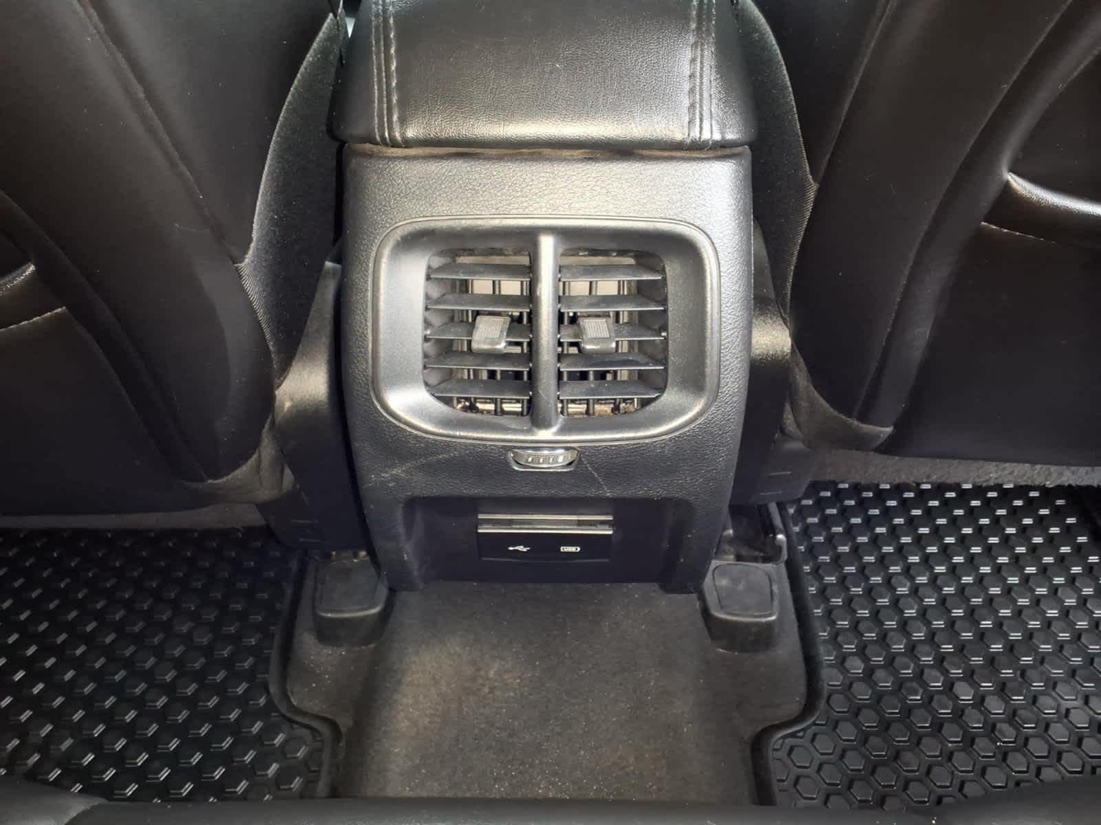 2019 Jeep Cherokee Altitude