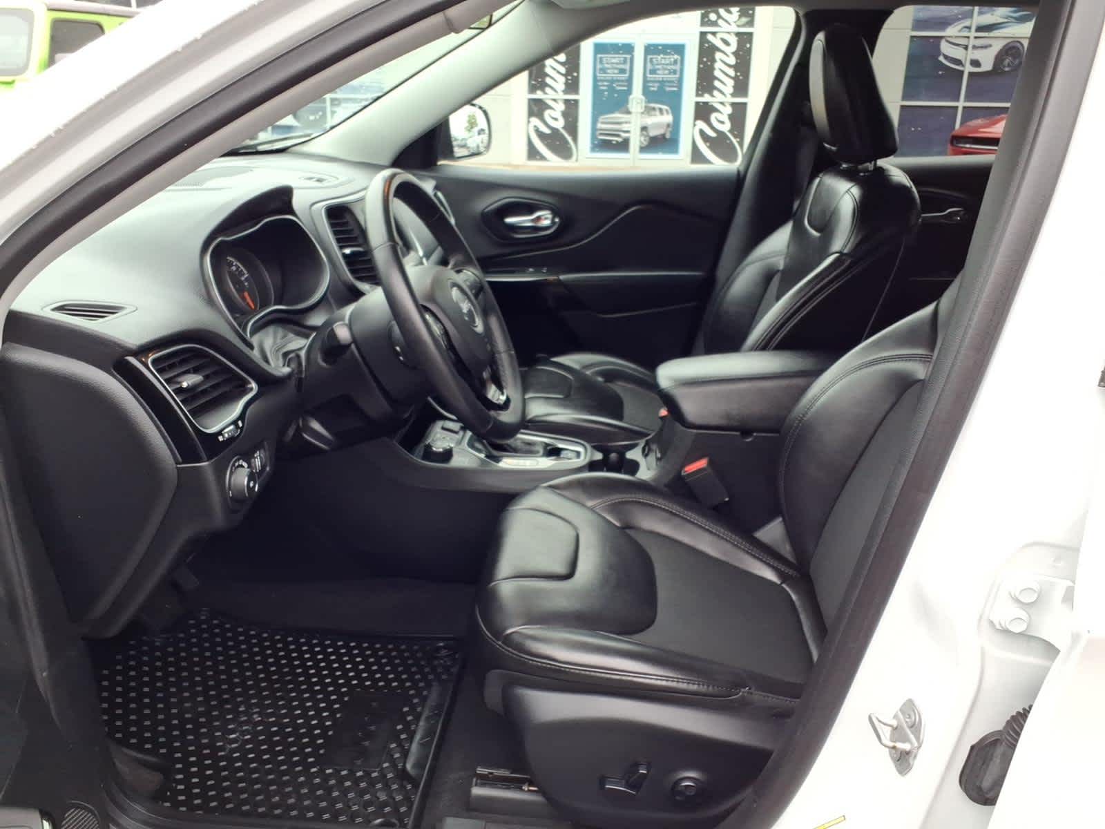 2019 Jeep Cherokee Altitude