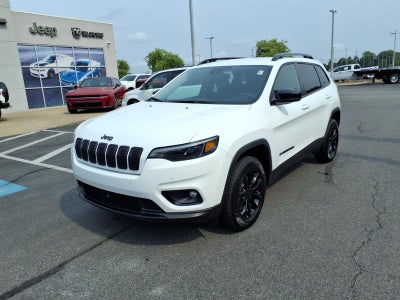2023 Jeep Cherokee Altitude Lux