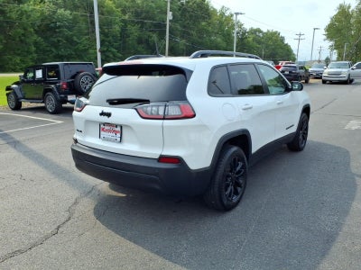 2023 Jeep Cherokee Altitude Lux