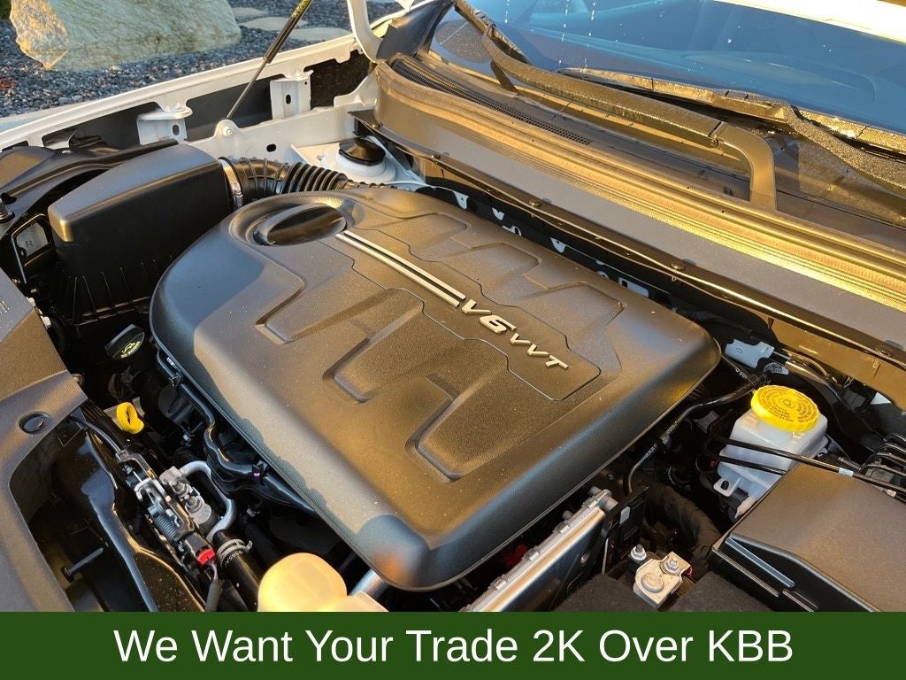 2022 Jeep Cherokee Latitude Lux