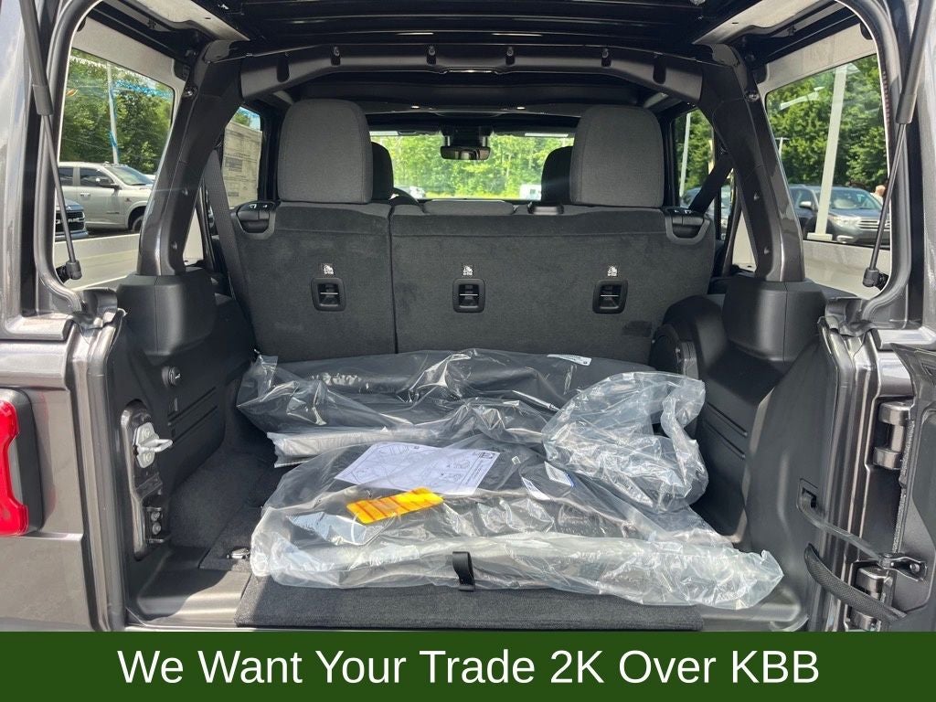 2025 Jeep Wrangler Sahara