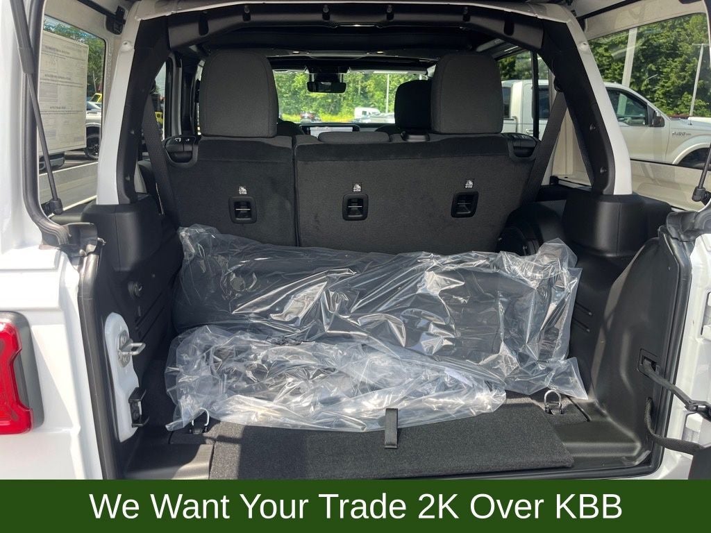 2025 Jeep Wrangler Sahara