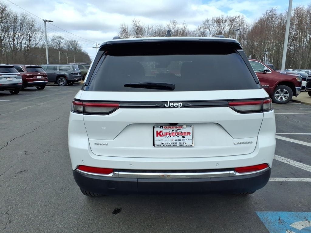 2025 Jeep Grand Cherokee Laredo