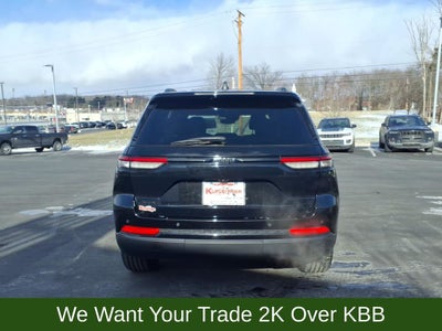 2023 Jeep Grand Cherokee Altitude