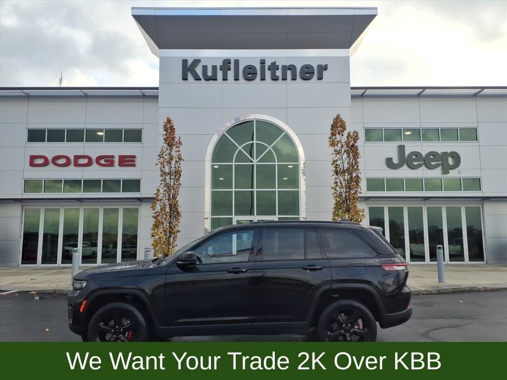 2023 Jeep Grand Cherokee Altitude