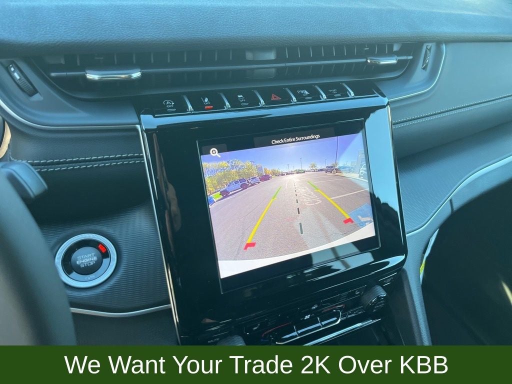 2025 Jeep Grand Cherokee Laredo X