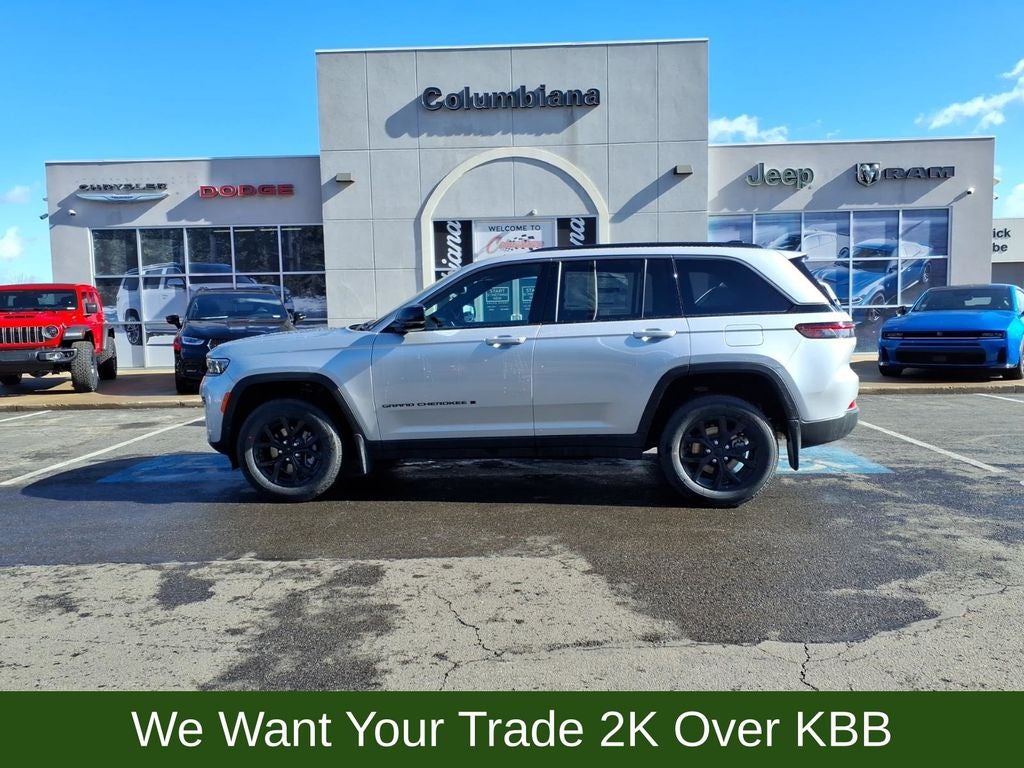 2026 Jeep Grand Cherokee Laredo