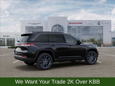2026 Jeep Grand Cherokee Base