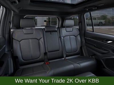 2026 Jeep Grand Cherokee Base