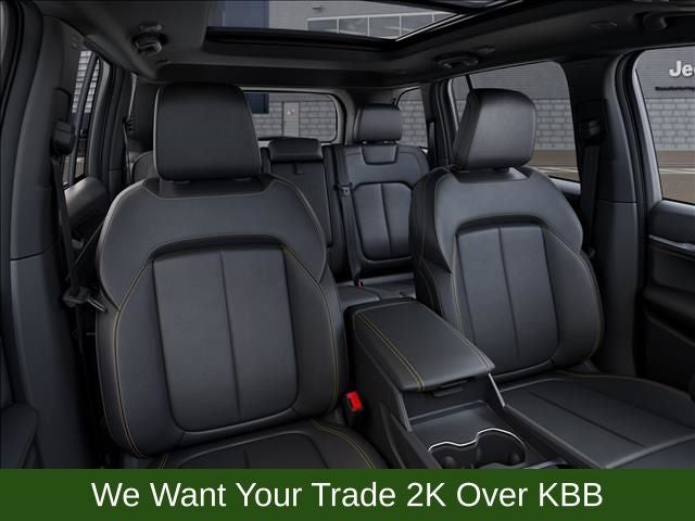 2026 Jeep Grand Cherokee Base