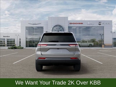 2026 Jeep Grand Cherokee Base
