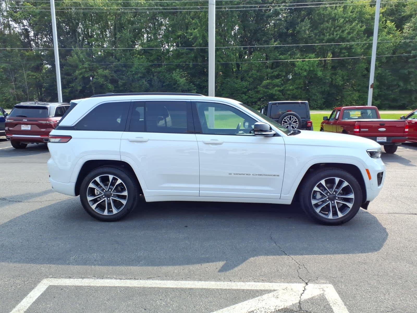 2025 Jeep Grand Cherokee Overland