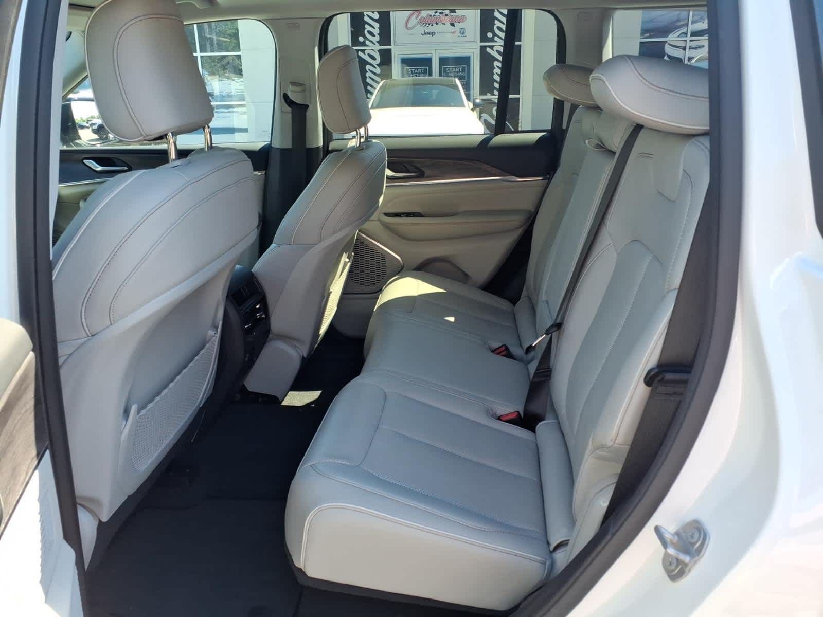 2023 Jeep Grand Cherokee Overland