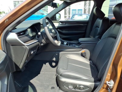 2027 Jeep Grand Cherokee L Limited Reserve