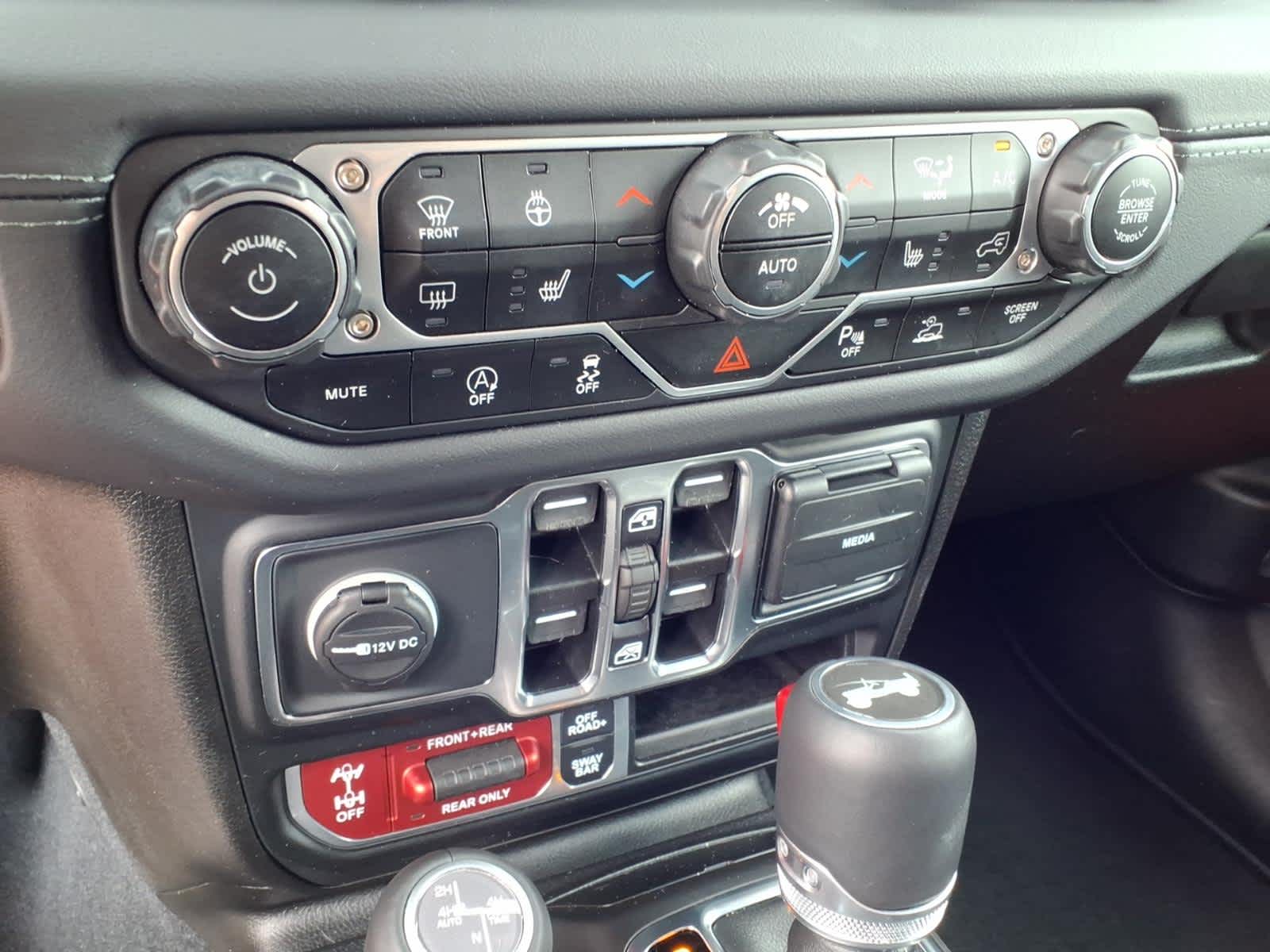 2024 Jeep Wrangler Rubicon X