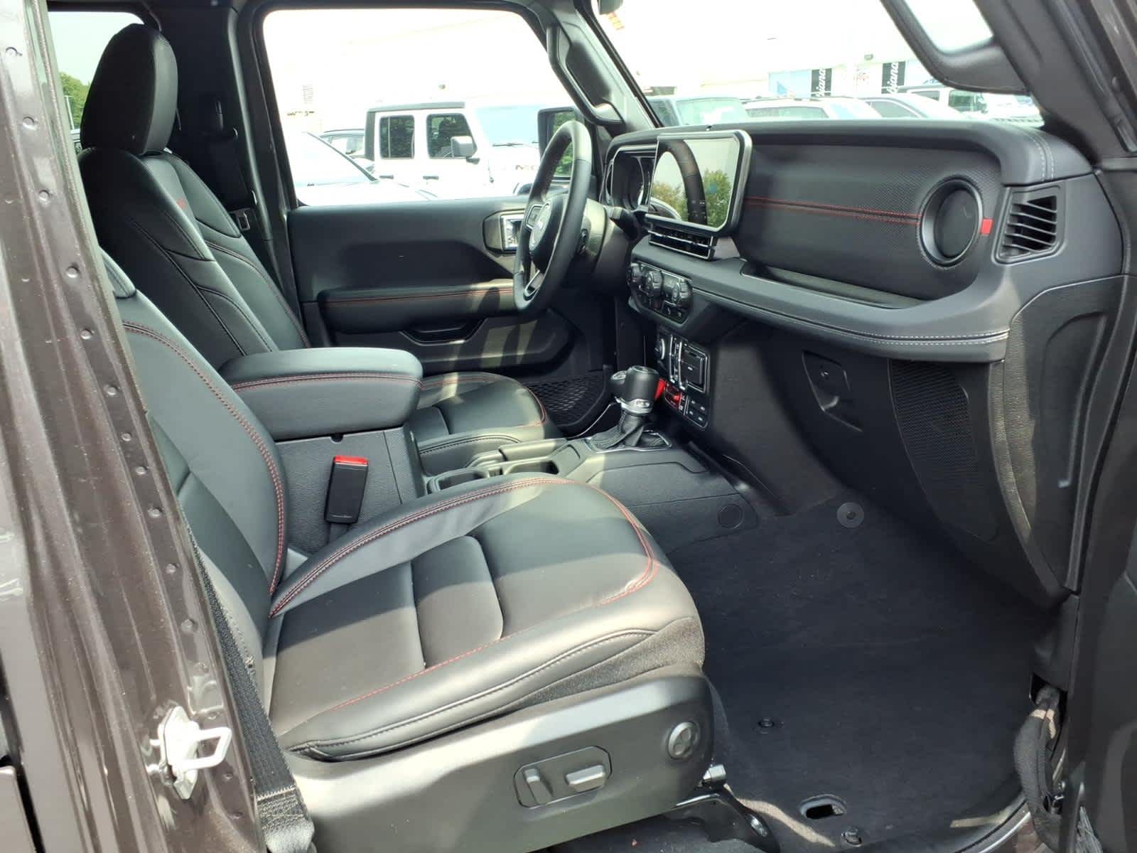 2025 Jeep Wrangler Rubicon X