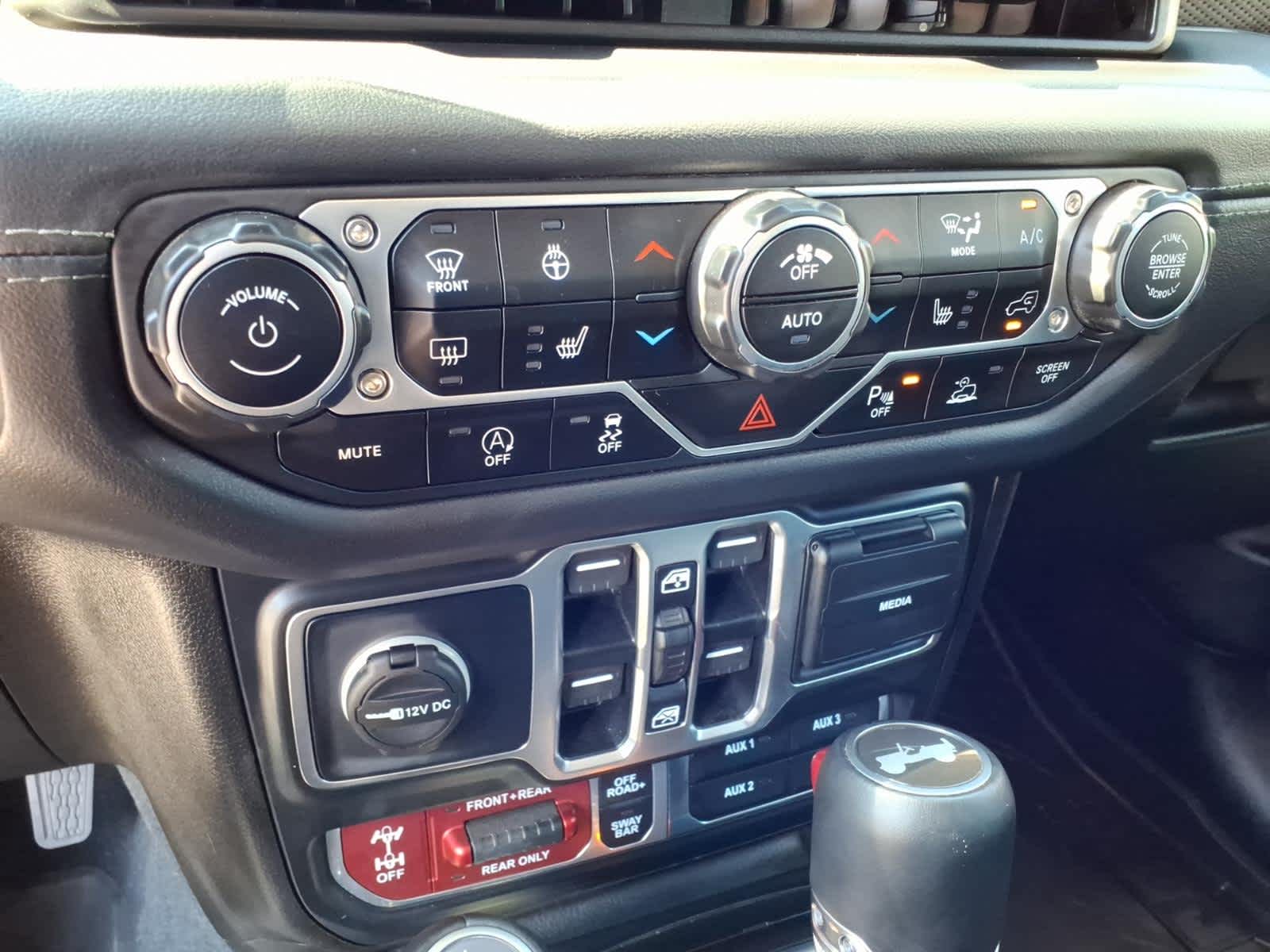 2025 Jeep Wrangler Rubicon X