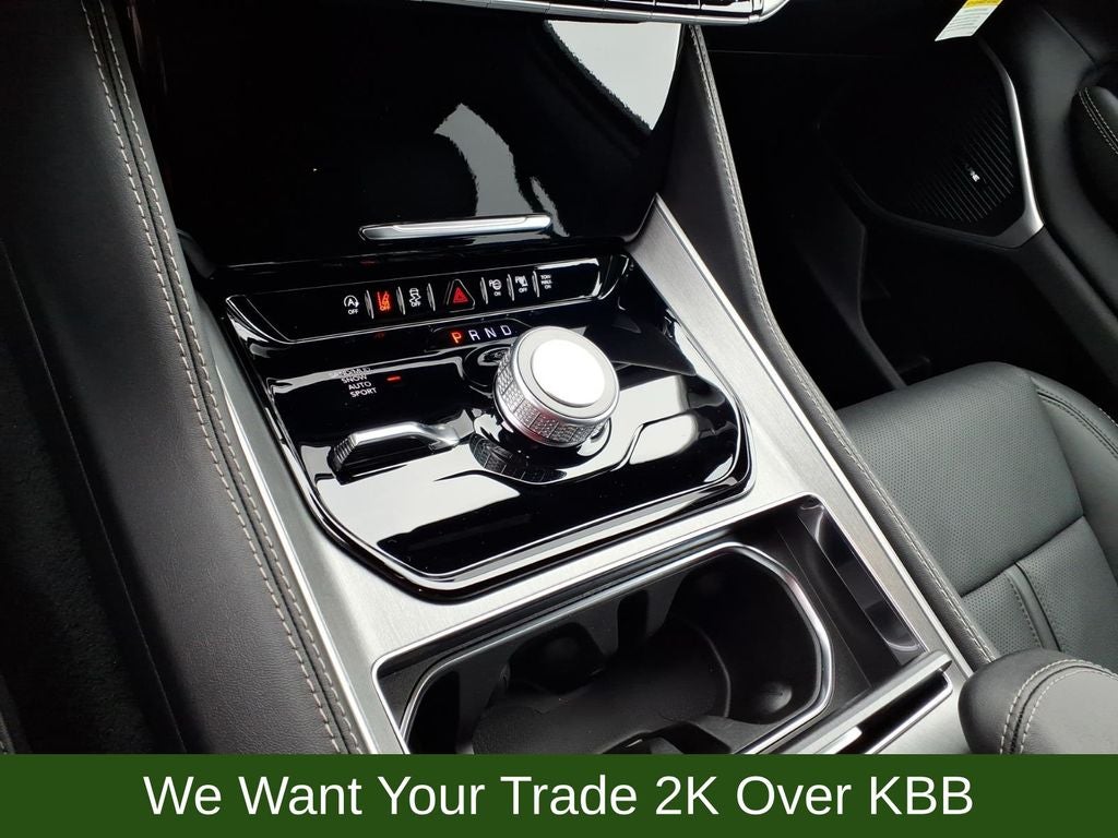 2026 Jeep Grand Wagoneer Base