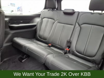 2026 Jeep Grand Wagoneer Base