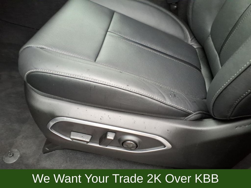 2026 Jeep Grand Wagoneer Base