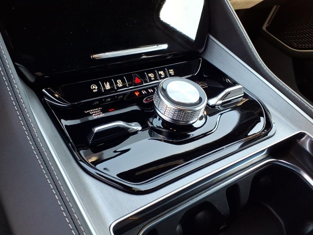 2026 Jeep Grand Wagoneer Limited Reserve