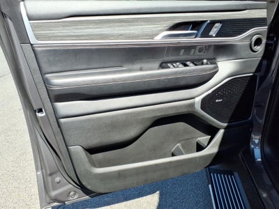 2023 Jeep Wagoneer Series III