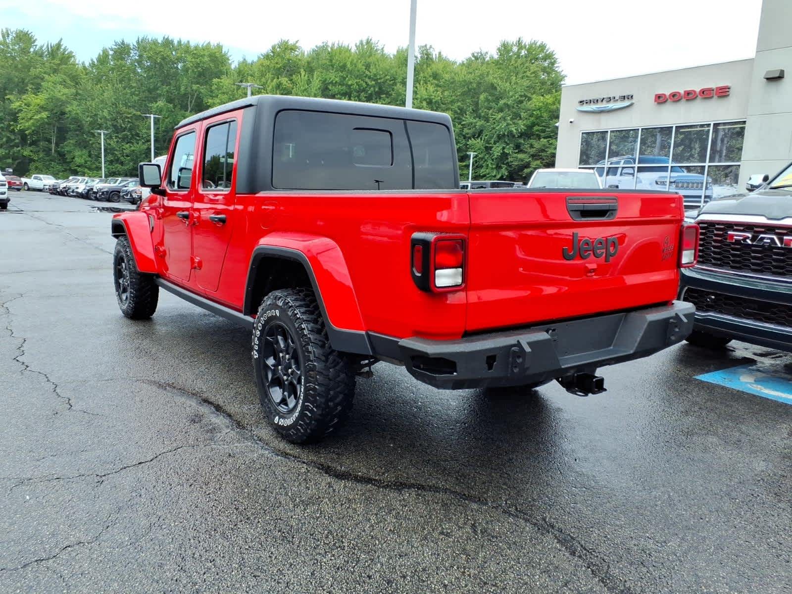 2023 Jeep Gladiator Willys