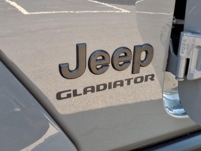 2022 Jeep Gladiator Willys