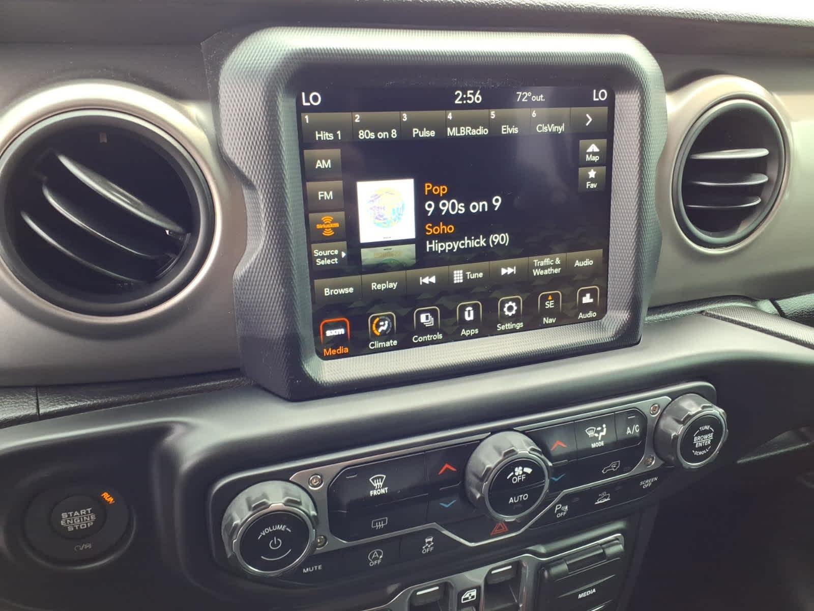 2021 Jeep Gladiator Willys