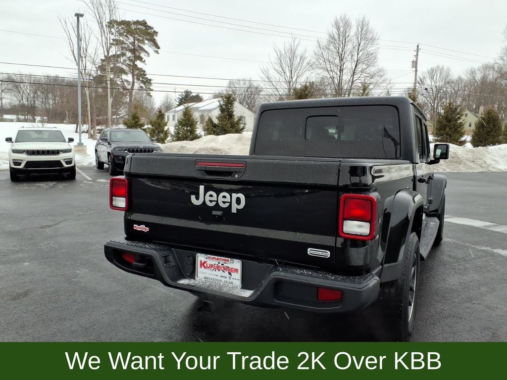 2023 Jeep Gladiator Overland