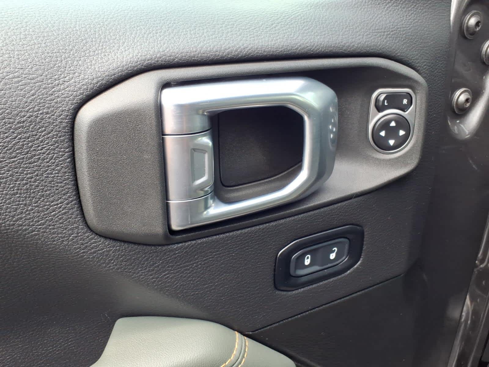 2024 Jeep Gladiator Mojave X