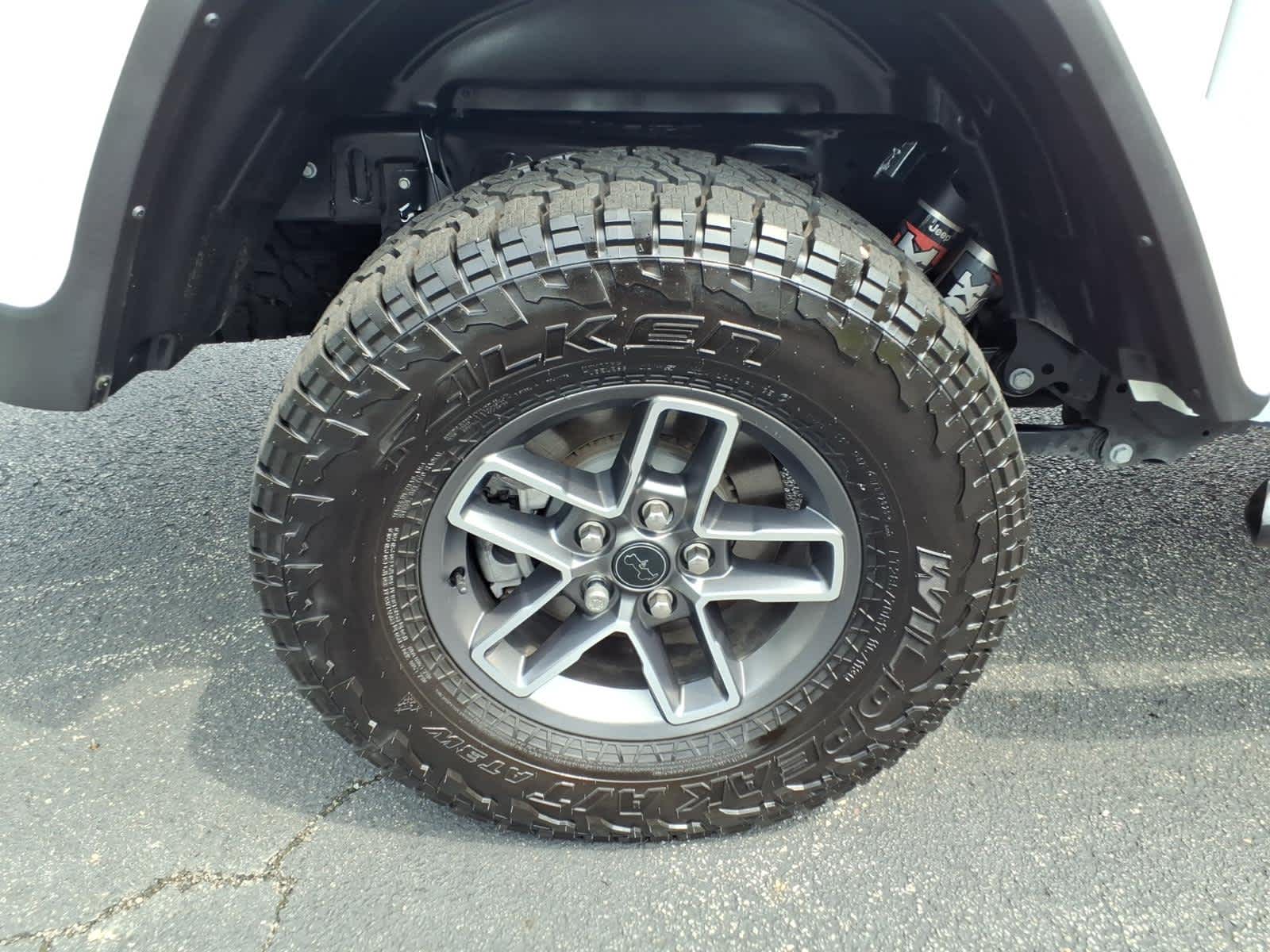 2025 Jeep Gladiator Mojave X