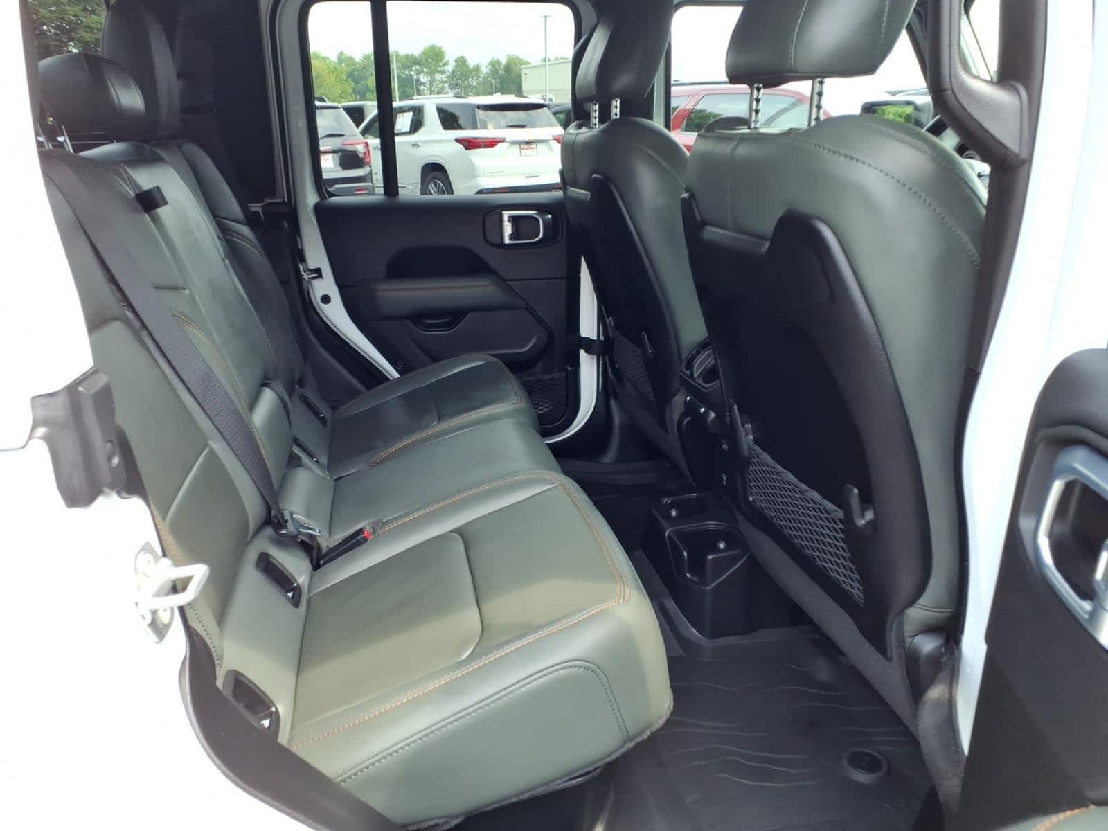 2025 Jeep Gladiator Mojave X