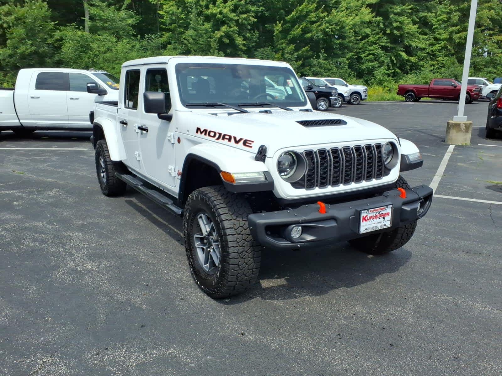 2025 Jeep Gladiator Mojave X