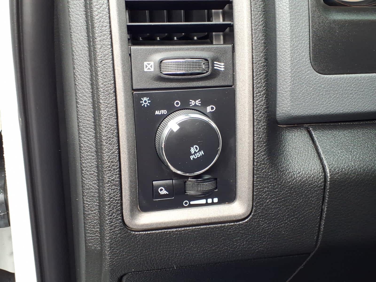 2019 RAM 1500 Classic Express