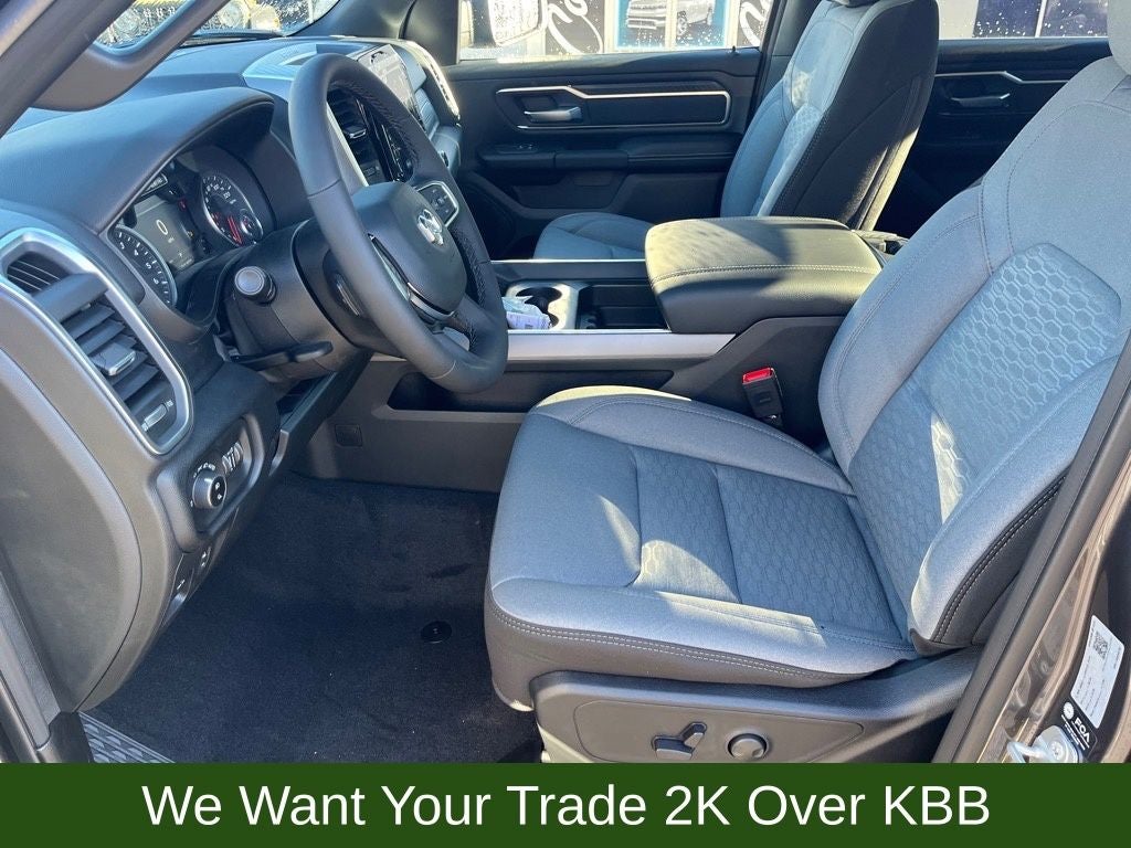 2025 RAM 1500 Big Horn/Lone Star