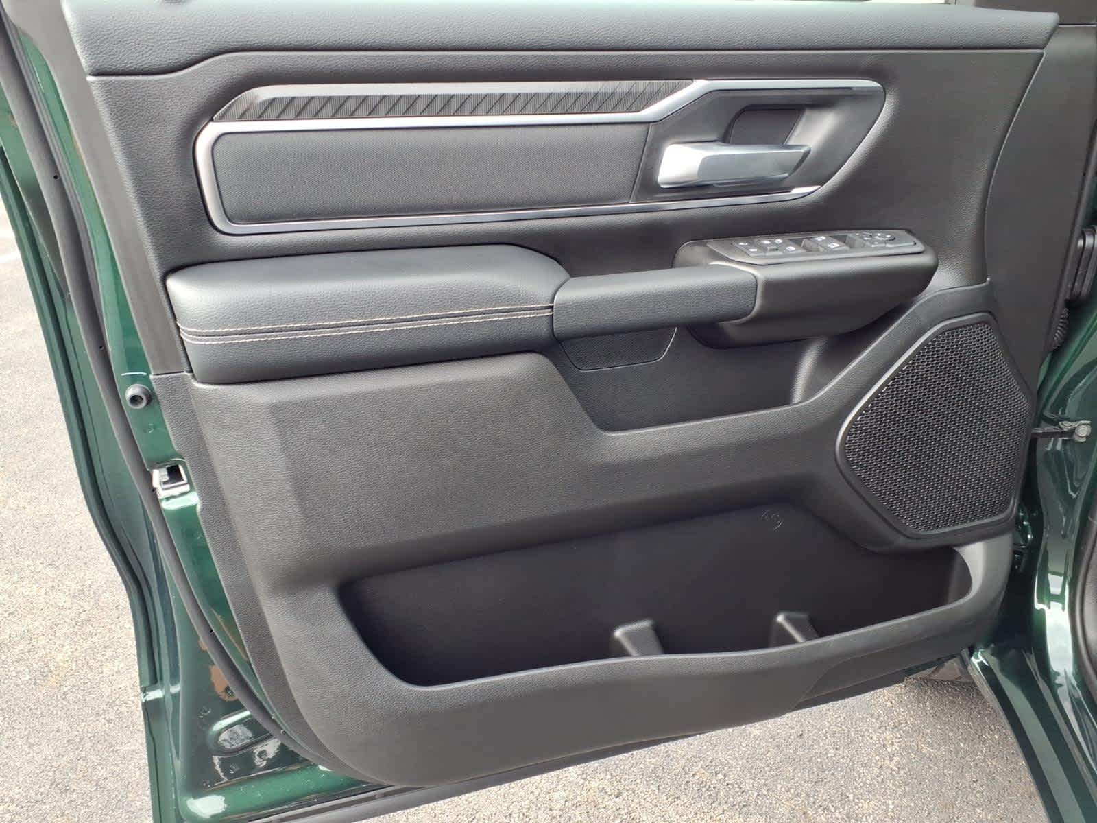 2027 RAM 1500 Big Horn