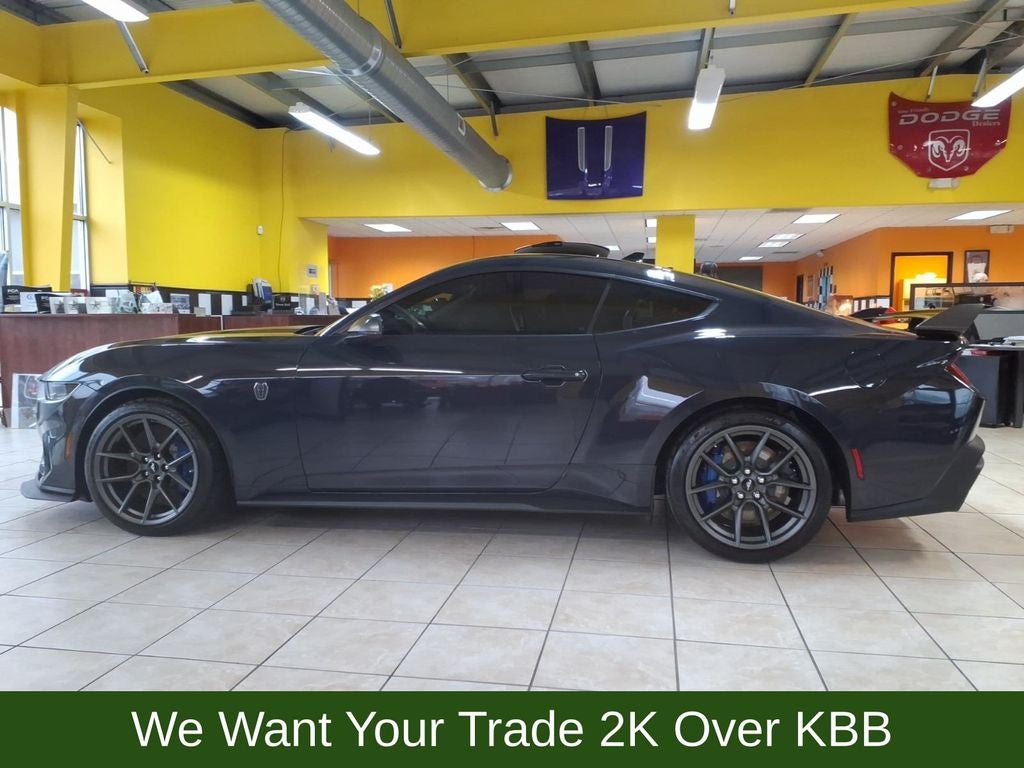 2025 Ford Mustang Dark Horse