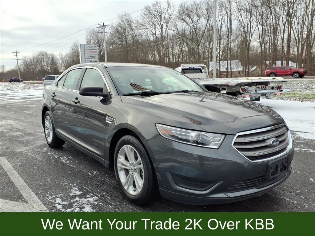 2018 Ford Taurus SE