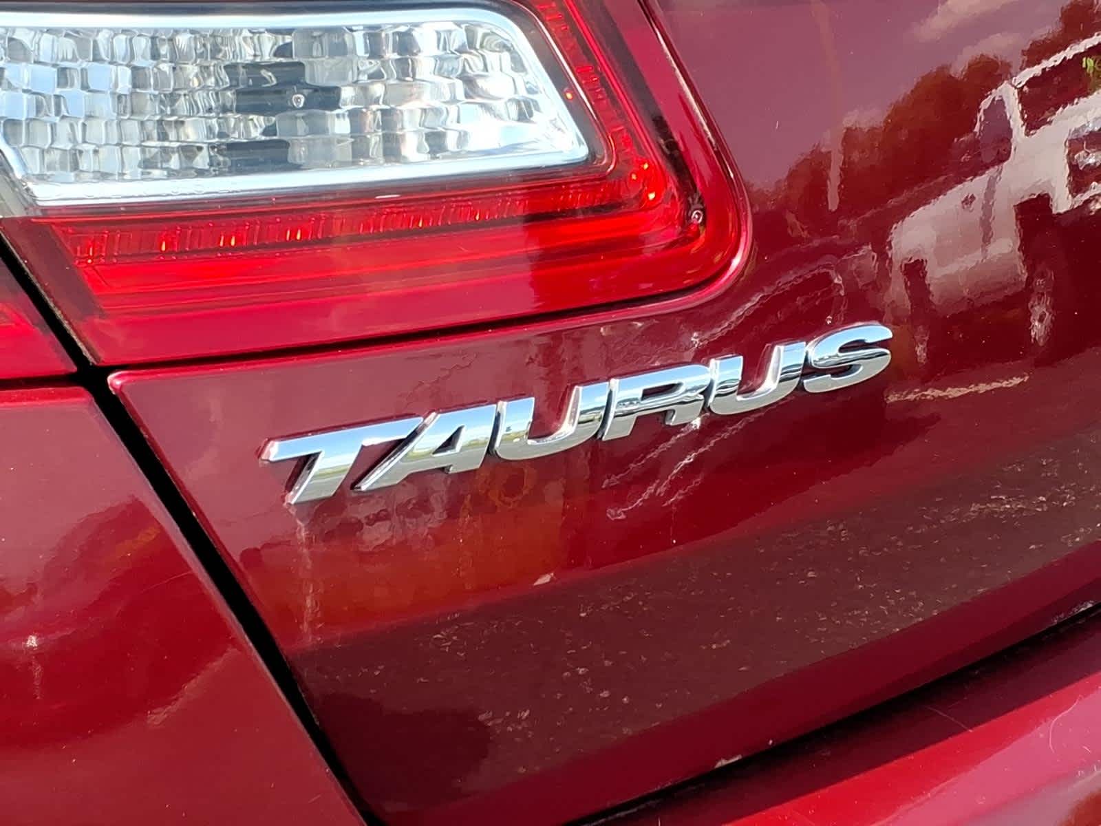 2013 Ford Taurus SEL