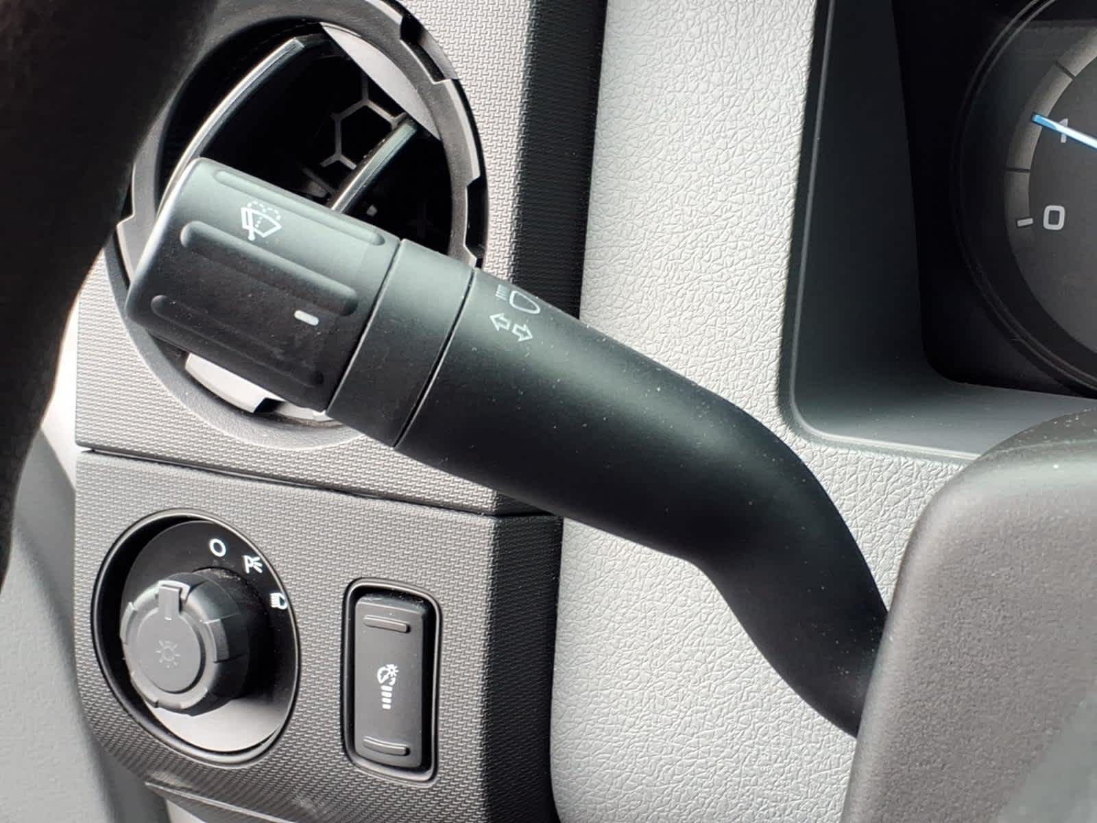 2015 Ford Super Duty F-550 DRW XL