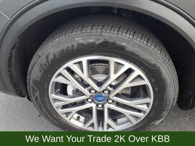 2020 Ford Escape SEL